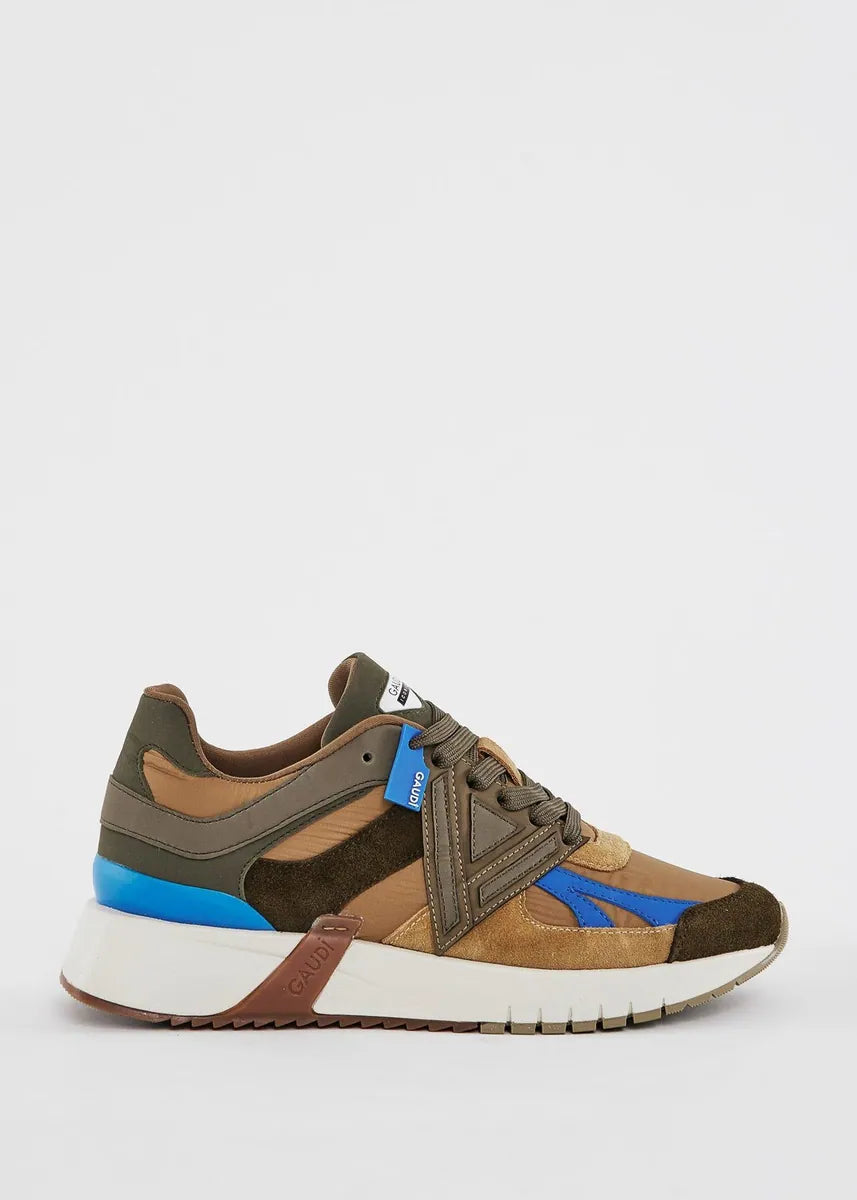 sneaker running in pelle scamosciata con logo gaudì, marrone, foto 1 di 2